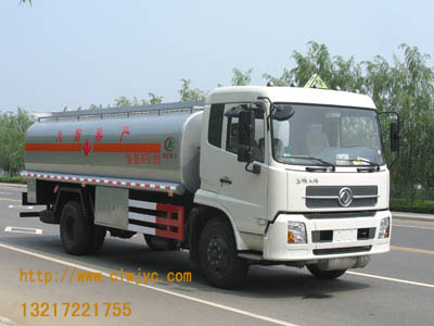 东风天锦加油车