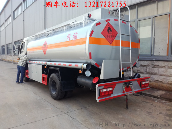 9-11方加油车
