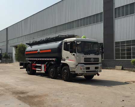 东风小三轴化工车