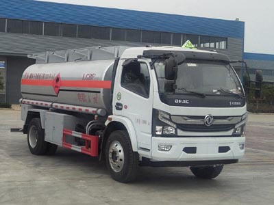东风大多利卡加油车（国六）