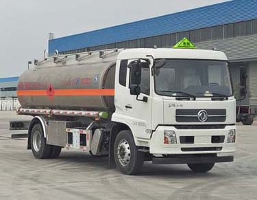 东风天锦铝合金运油车（国六）